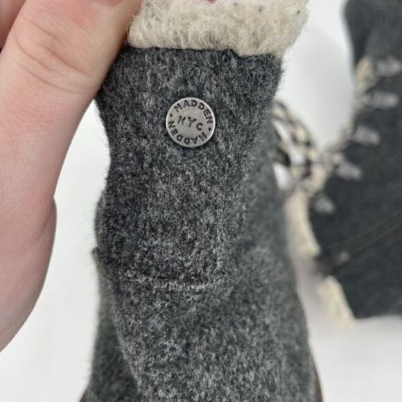 Steve Madden Flannel Fleece Lined Check Lace Up Zip Ankle Boots Size 10 Gray - Picture 10 of 10